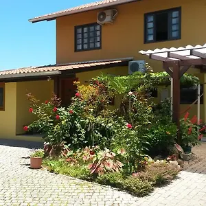 Casas Na Praia De Bombas - Bombinhas Bombinhas